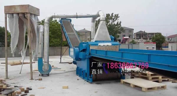 帶釘子的木材破碎機(jī)，除釘子的木材破碎機(jī)、竹靶破碎機(jī)、廢舊木材破碎機(jī)、包裝箱破碎機(jī)、集裝箱破碎機(jī)、木托板破碎機(jī)